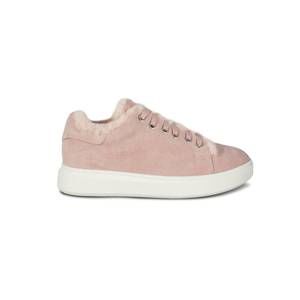 NEW CLOUD NINE women's holly sheepskin sneaker in pink